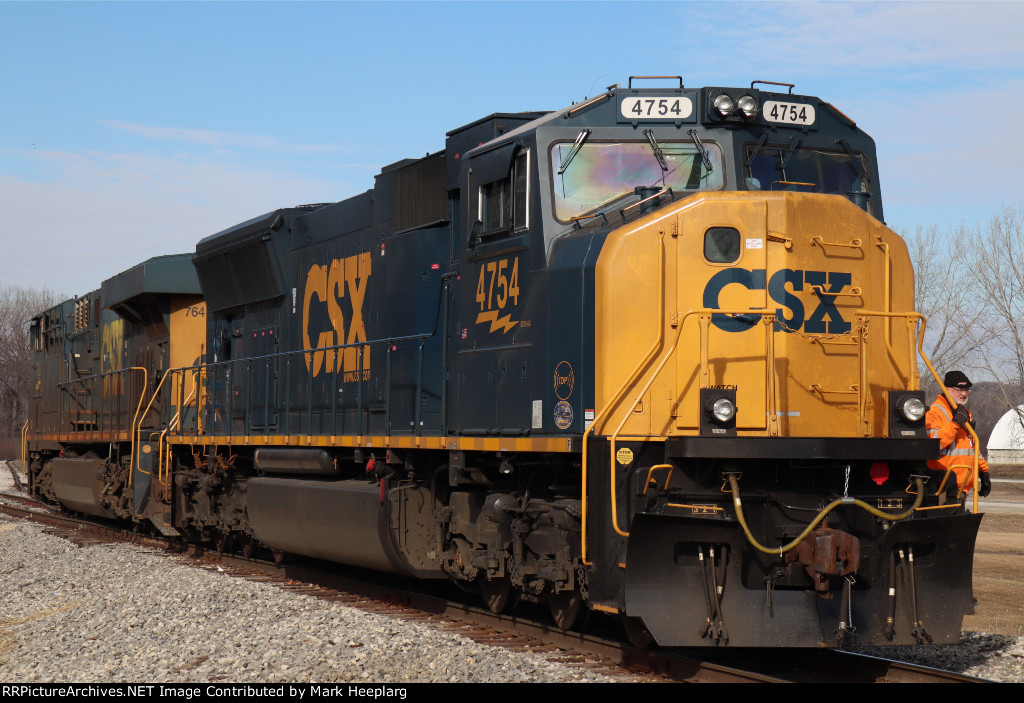 CSX 4754